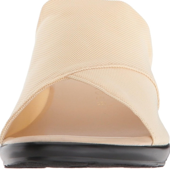 Athena Alexander Viola slide on wedge sandals beige Women's 9 M NEW NWB - Picture 2 of 11